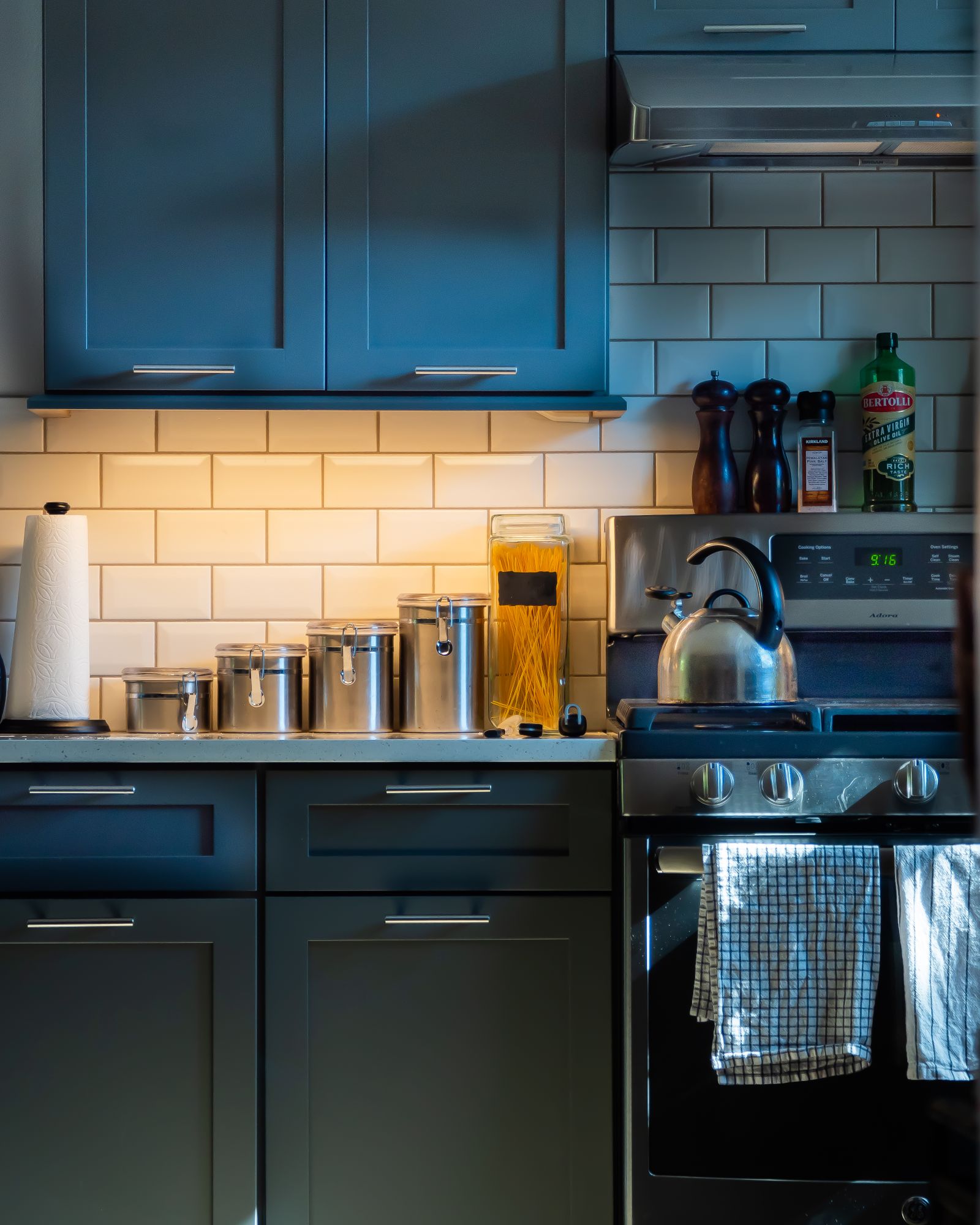 Warm morning light in a tidy Ontario family kitchen.